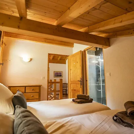 Chalet 4* Pour 15 Pers. Avec Jacuzzi, Balcon Et Poele A Bois, Proche Du Telecabine Du Linga Et Super-chatel - Fr-1-676-26 Chatel