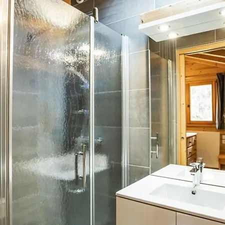 Spacieux à Châtel, 8 Chambres, Jacuzzi, Proche Pistes - Fr-1-676-26 Châtel