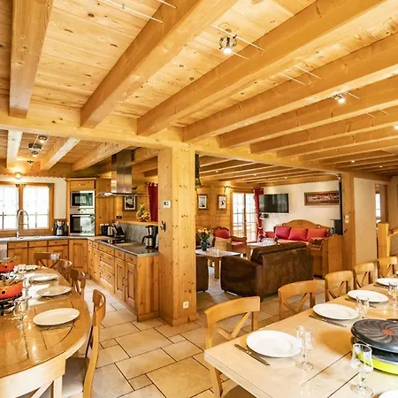 4* Pour 15 Pers. Avec Jacuzzi, Balcon Et Poele A Bois, Proche Du Telecabine Du Linga Et Super-chatel - Fr-1-676-26 Chatel